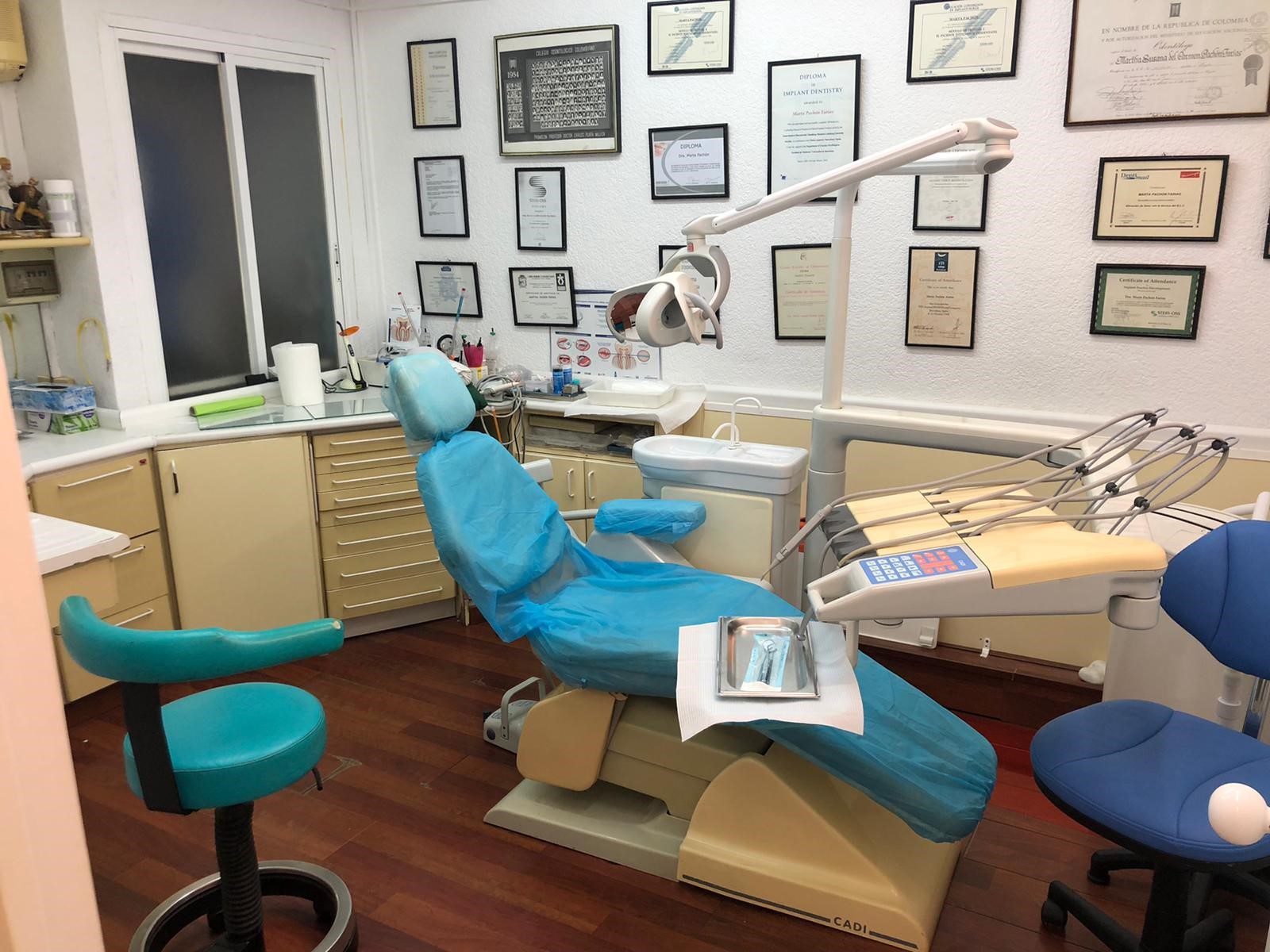 IMG3 Detalle Sillón Box B Clínica Dental Dra.Marta Pachón